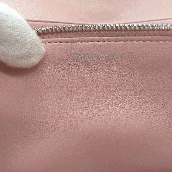 Miu Miu Pink Quilted Clutch with Silver Hardware - Picture 5 of 8